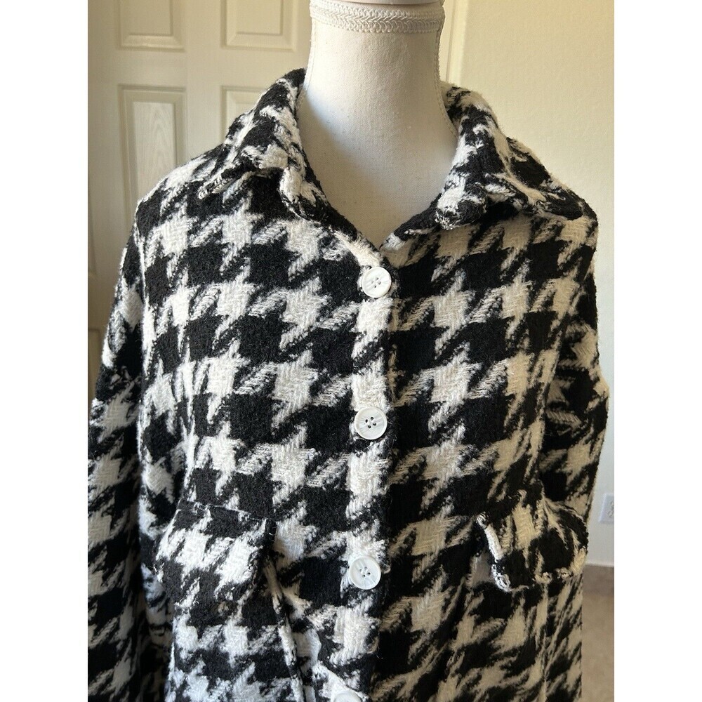 DQ STORE Womens Coat Black White Crown Foot Print Size Small - Picture 5 of 16